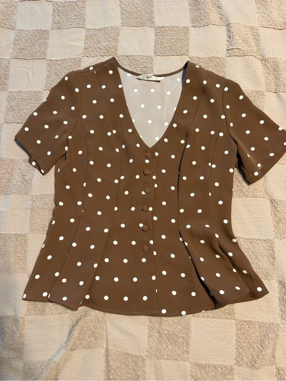 MELLODAY Brown and White Polka Dot V-Neck Button Blouse